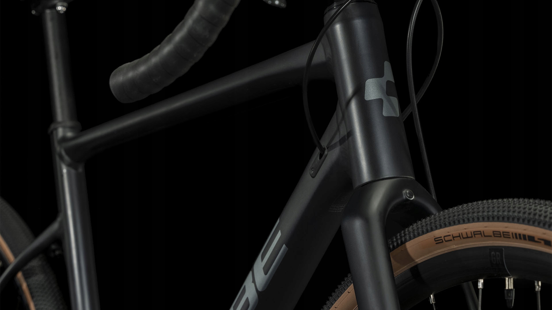 Rower CUBE Nuroad PRO 58cm L metalblack/grey