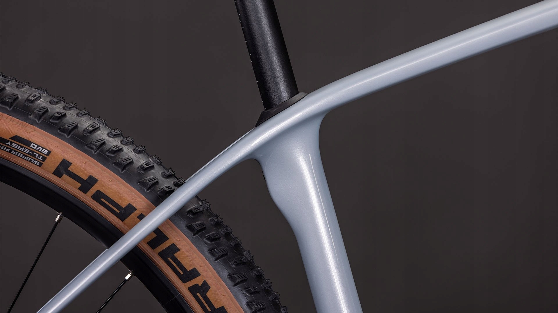 Rower górski MTB CUBE REACTION C:62 RACE 2026 rozmiar M foggry/wht 145300