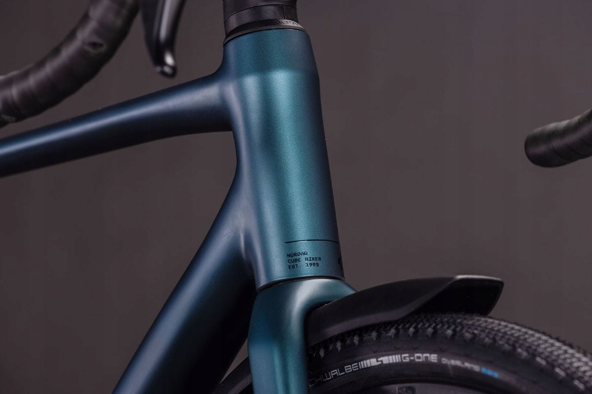 Rower gravel CUBE NUROAD RACE FE 2026 M royal/green