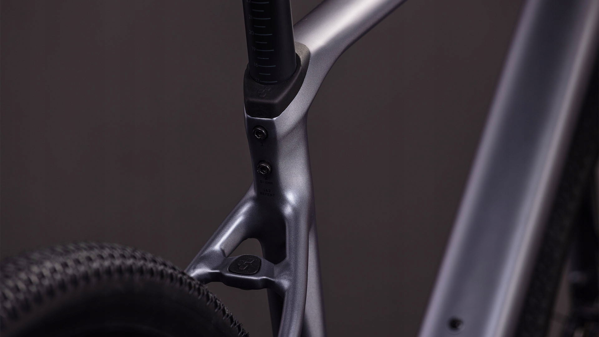 Rower gravel CUBE NUROAD SLX 2026 rama S ashgrey/grey