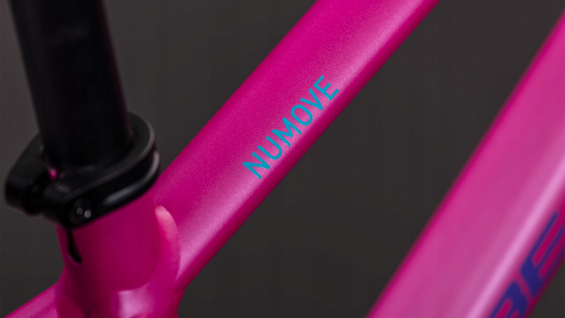Lekki rower dziecięcy CUBE Numove 160 (koła 16") Fucsia´n´plum 150320