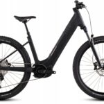 Rower elektryczny z niską ramą SUV CUBE Reaction Hybrid Pro 800 L blackline 2026